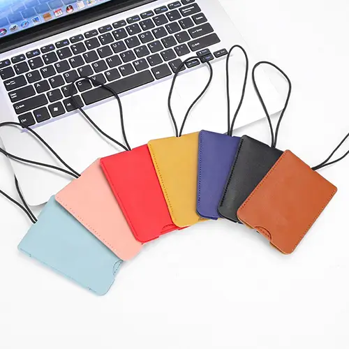 PU Leather Luggage Tag with Loop Strap – Stylish and Lightweight Travel Accessory